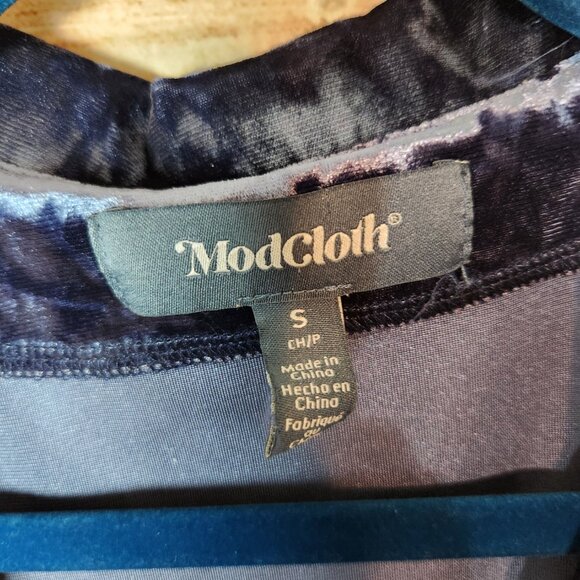 Modcloth Dress Size Small Totally Crushed It Velvet Mini Dress Velour Slate Blue - Picture 9 of 16